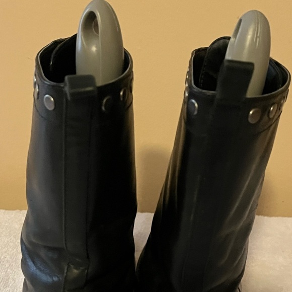 Coach Black Leather Imperfection Boots Sz 8 1/2 - Picture 11 of 13